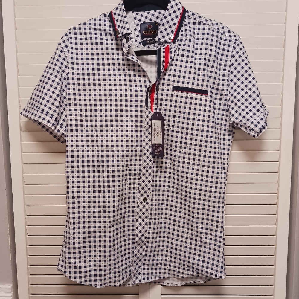 Blue and White Casual Button Down Shirt with Classic Collar